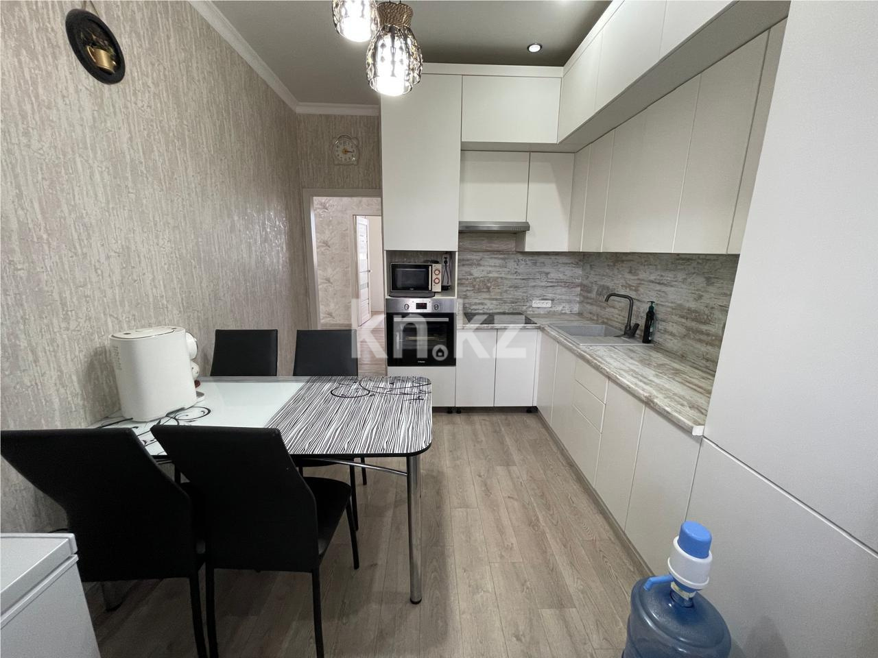Продажа 5-комнатной квартиры, 110 м² - Продажа квартир в Караганде - страница 3 фото 13 из 23