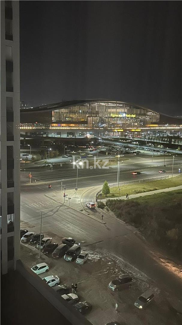 Продажа 2-комнатной квартиры, 55 м², ул. Нажимеденова в Астане - фото 9