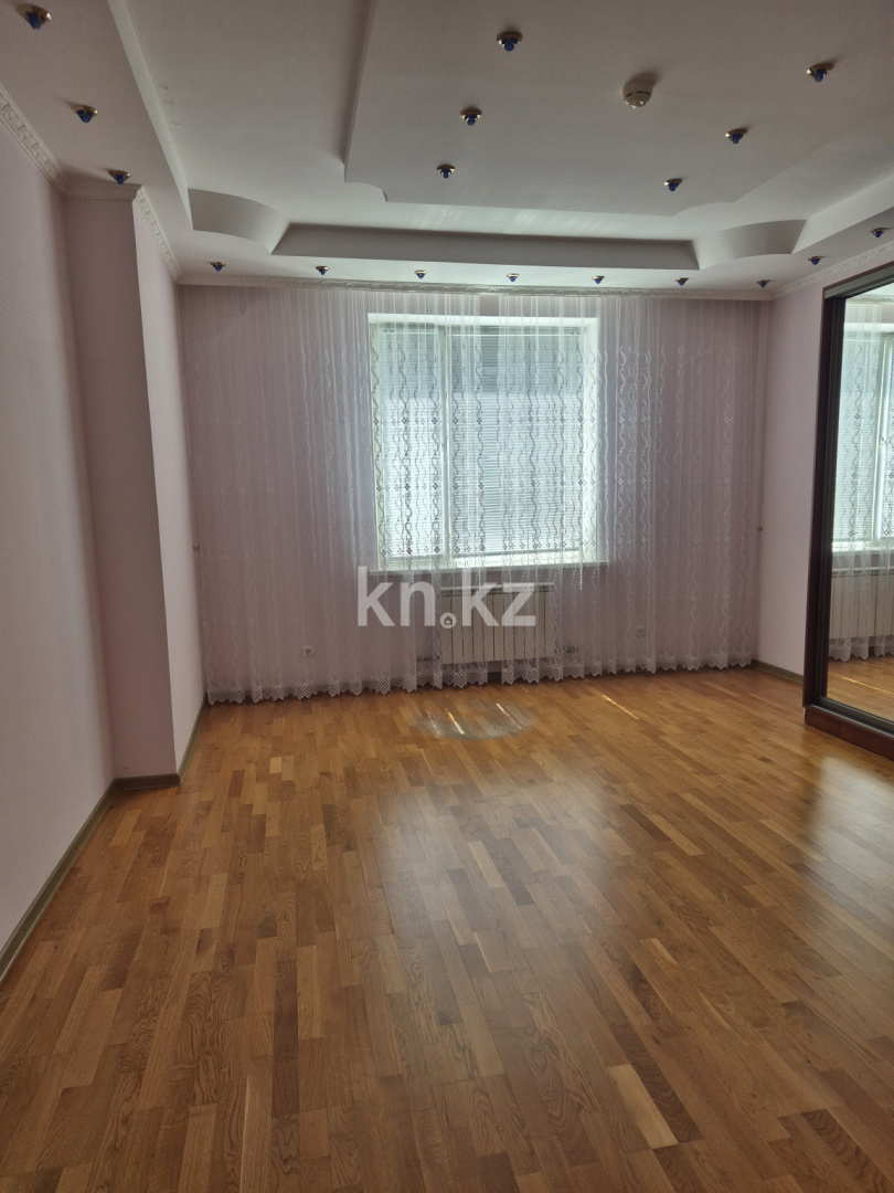 Продажа 4-комнатной квартиры, 129.6 м², ул. Смагулова, дом  56а - Продажа и аренда недвижимости в Атырау фото 5 из 34
