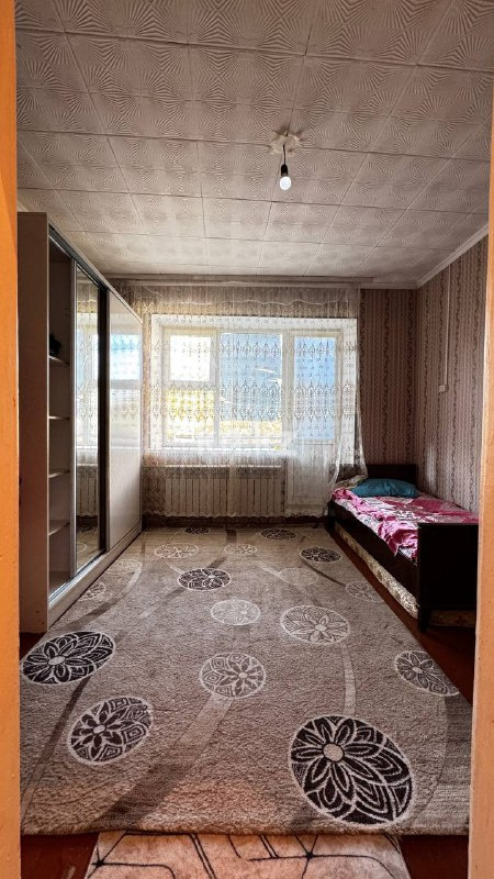 Продажа 2-комнатной квартиры, 34 м², Байзак батыра, дом  203 - Продажа  двухкомнатных квартир в Таразе фото 1 из 12
