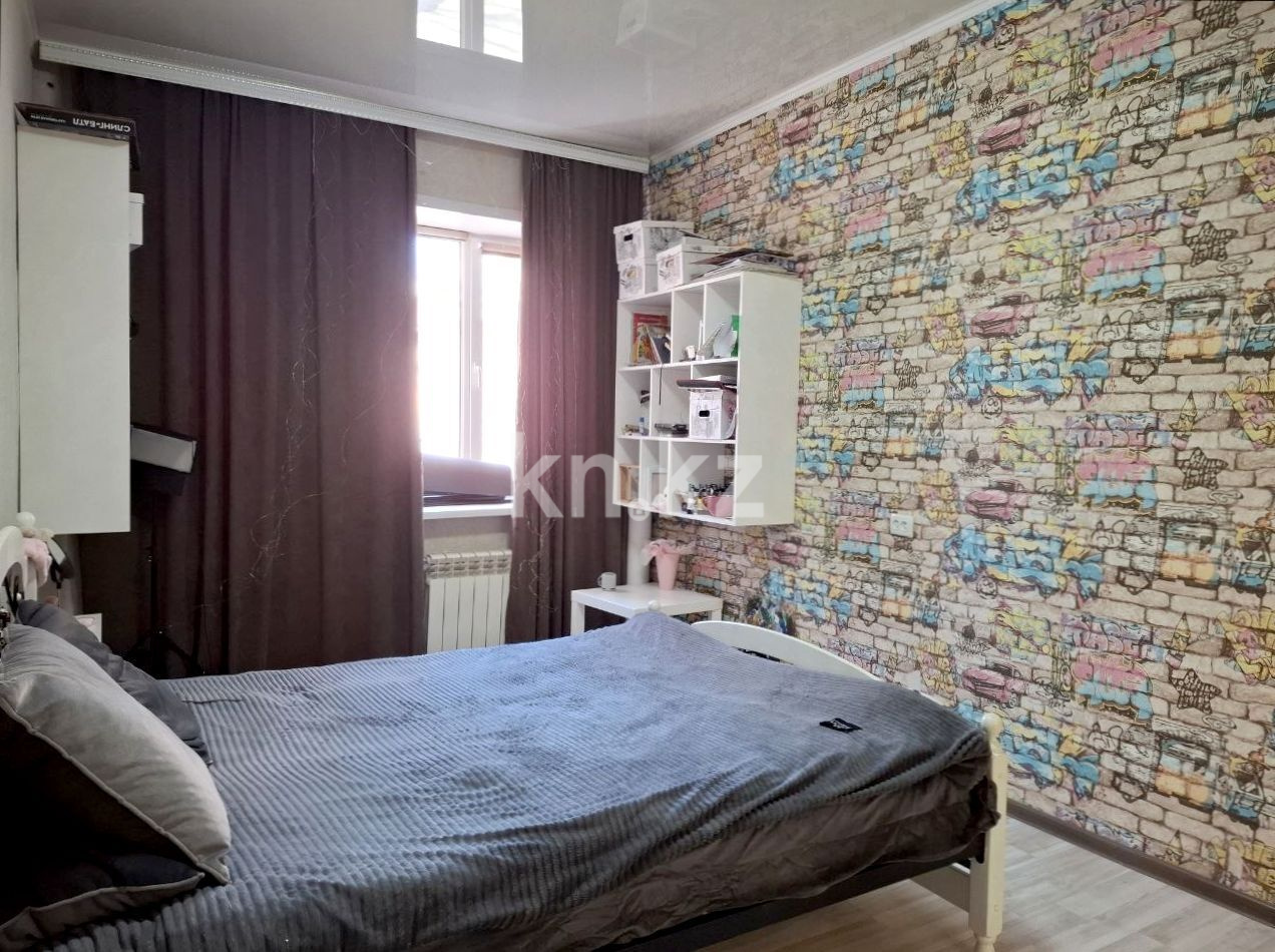 Продажа 3-комнатной квартиры, 85.3 м² - Продажа жилой и коммерческой недвижимости в Усть-Каменогорске фото 10 из 15