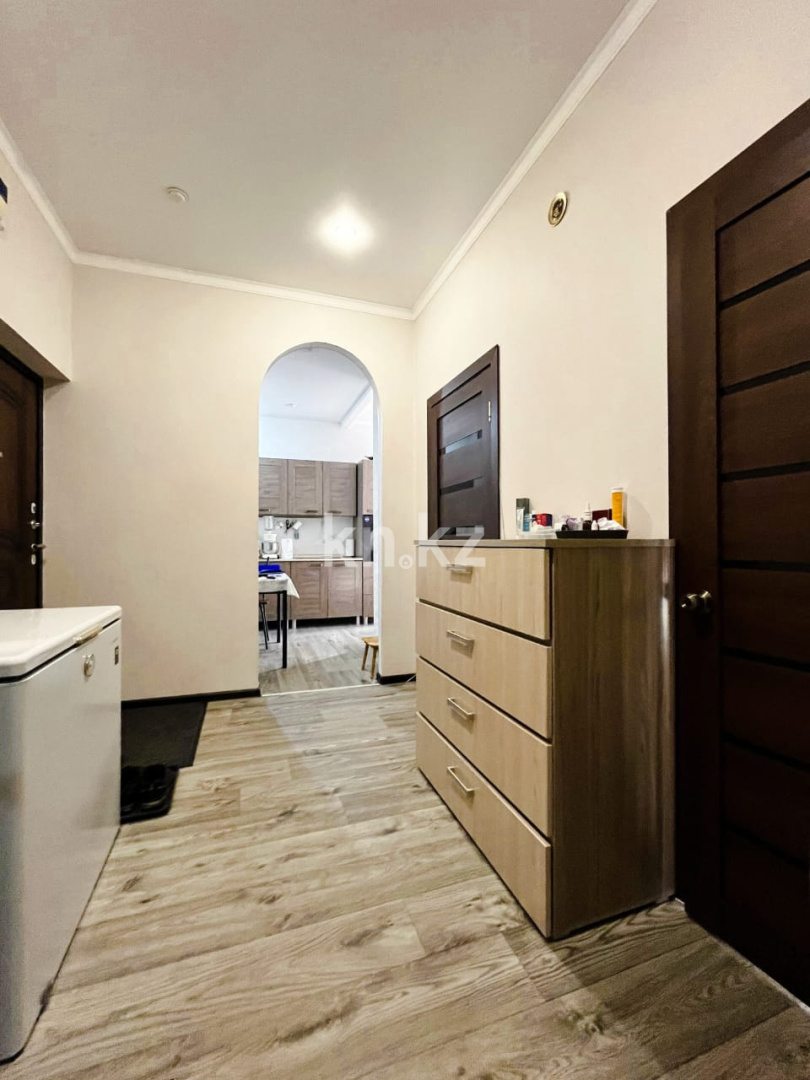 Продажа 3-комнатной квартиры, 64 м², ул. Дружбы Народов, дом  2/4 - Продажа жилой и коммерческой недвижимости в Усть-Каменогорске фото 5 из 24