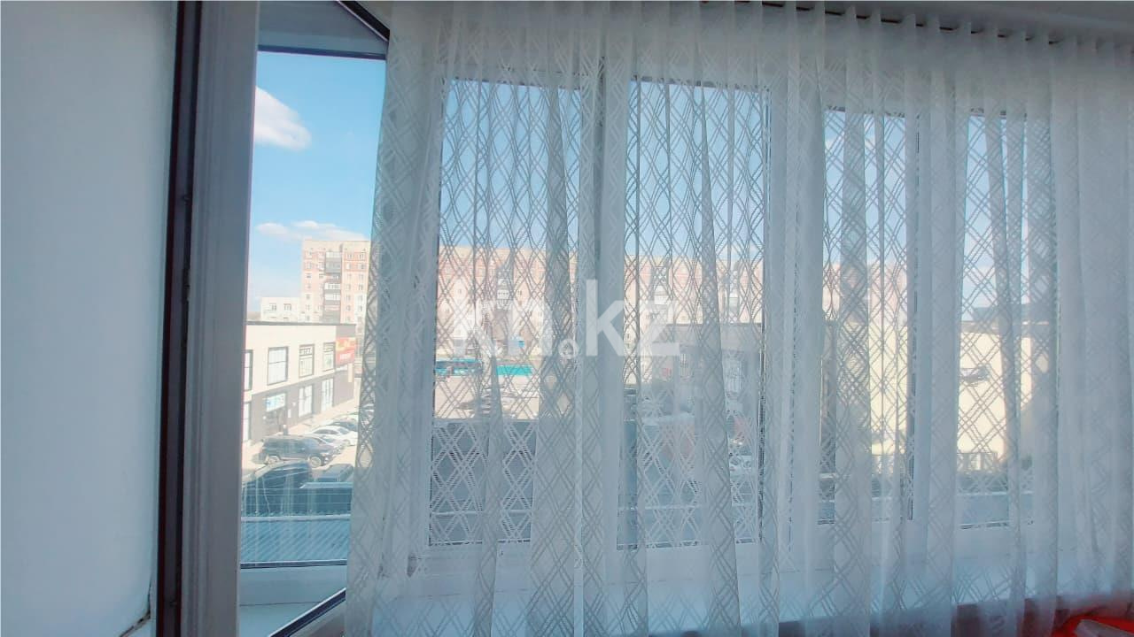 Продажа 3-комнатной квартиры, 60 м² - Продажа квартир в Караганде - страница 2 фото 12 из 15