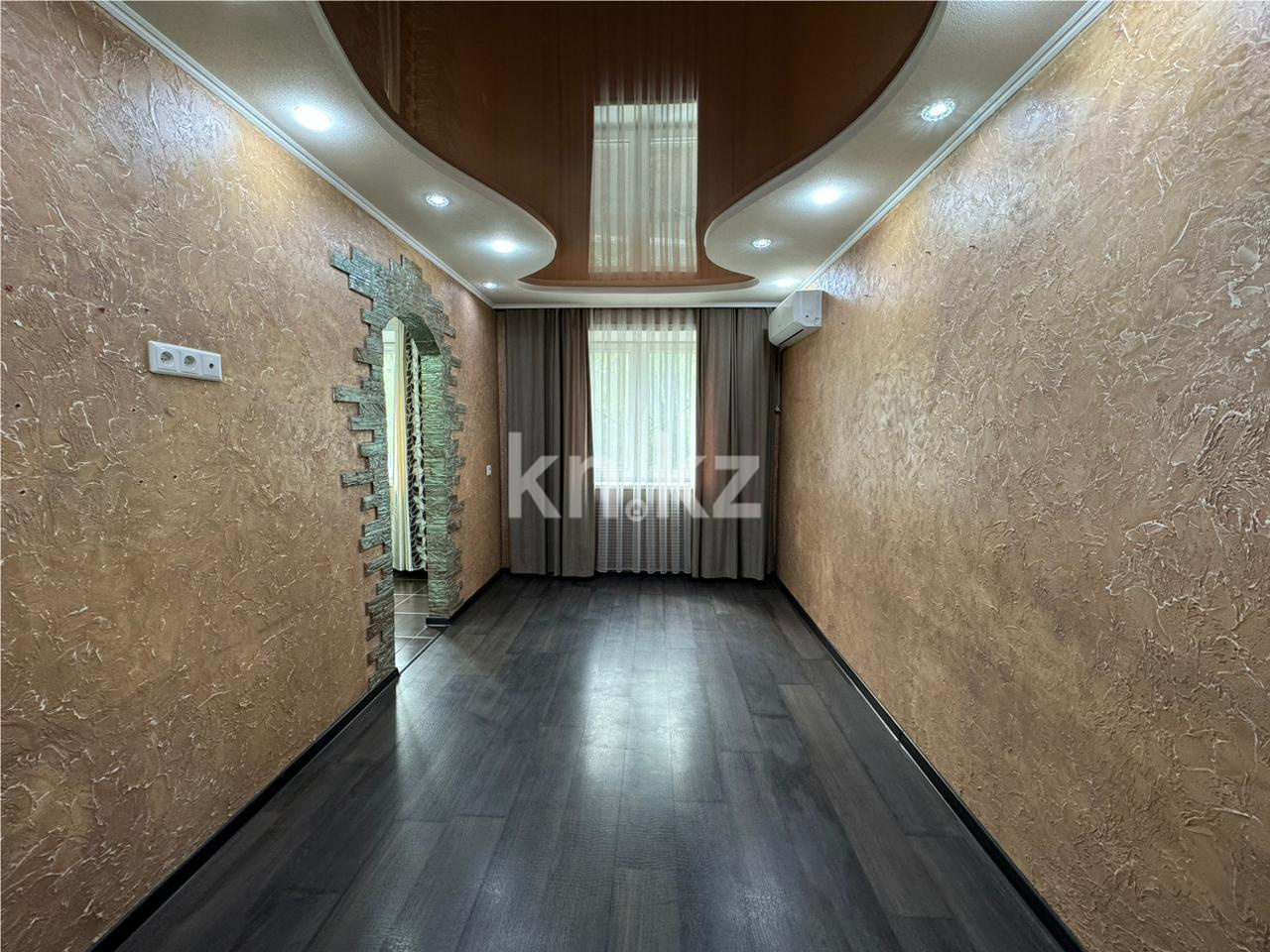 Продажа 2-комнатной квартиры, 43 м² - Продажа двухкомнатных квартир в Караганде - страница 2 фото 1 из 5