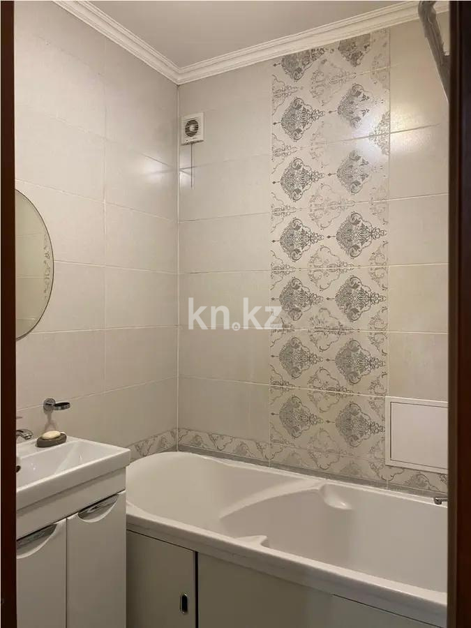 Продажа 3-комнатной квартиры, 90 м², ул. Чуланова, дом  131 в Алматы - фото 2