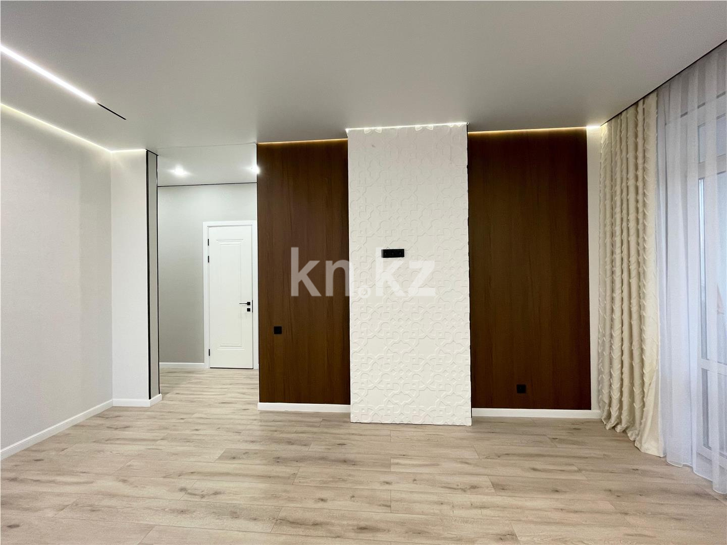 Продажа 3-комнатной квартиры, 77 м², ул. Мухамедханова - Продажа квартир в Астане фото 1 из 15
