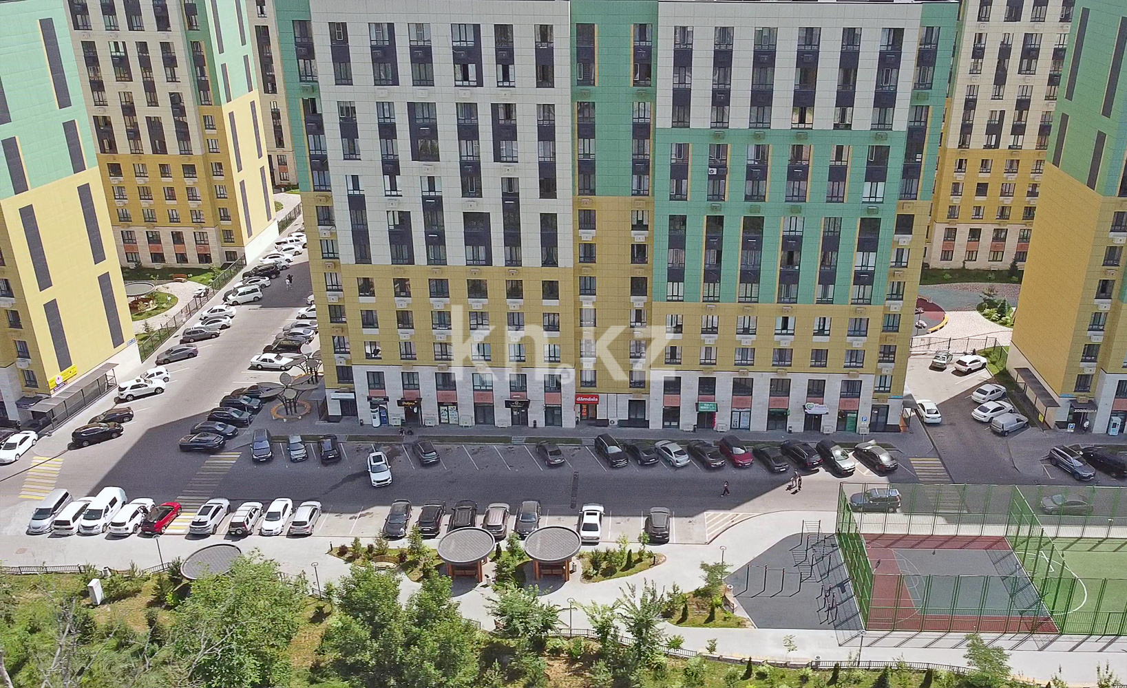 Аренда , пр. Райымбека, дом  351/2 блок 14 - ул. Тлендиева - Продажа квартир в Алматы фото 1 из 16