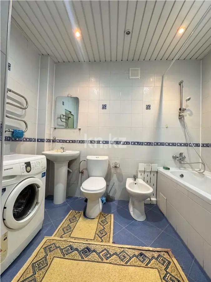 Продажа 2-комнатной квартиры, 72 м², пр. Женис, дом  5/1 в Астане - фото 4