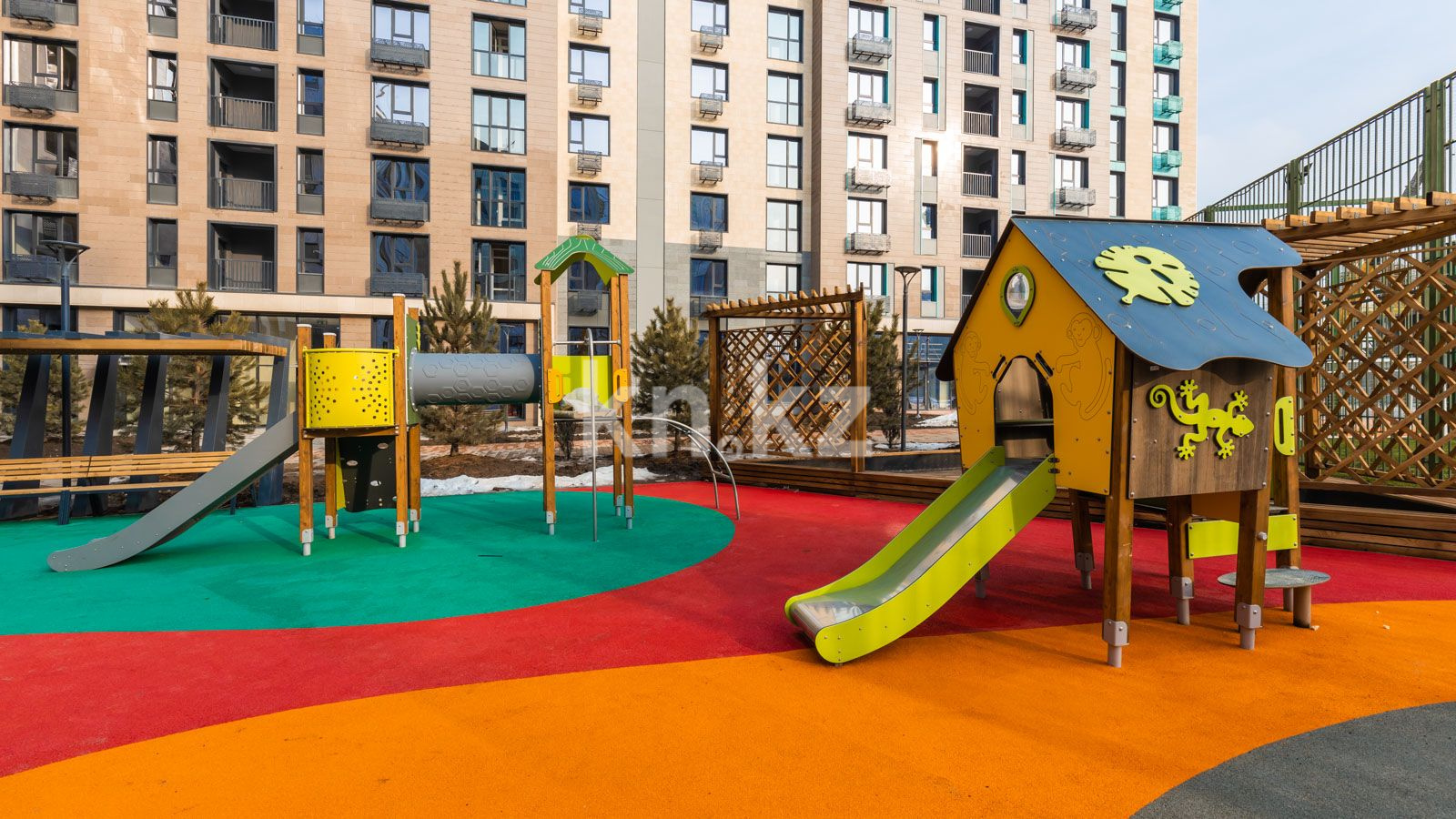 Продажа 2-комнатной квартиры, 74.1 м², ул. Тургута Озала, дом  194 в Алматы - фото 24