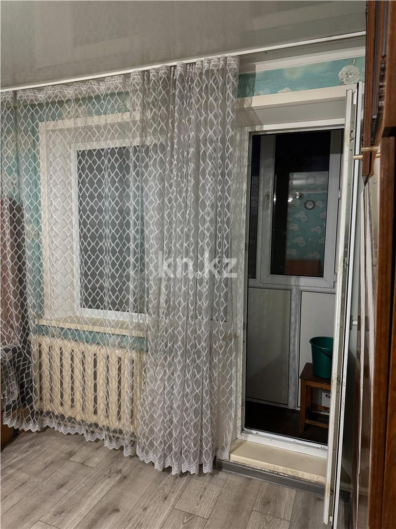 Продажа 3-комнатной квартиры, 64 м², мкр-н 22 - Продажа квартир в Караганде фото 16 из 19