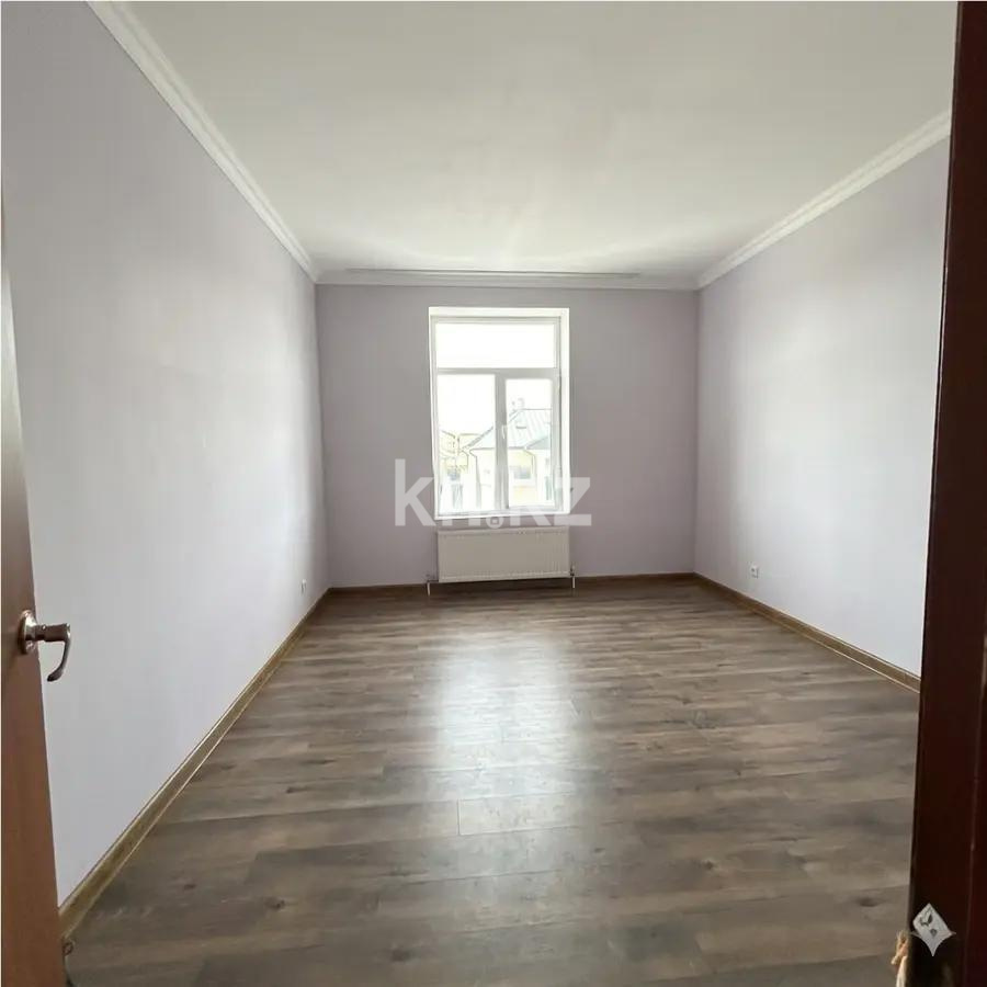 Продажа 4-комнатной квартиры, 228.6 м² - Продажа четырехкомнатных квартир в Астане - страница 3 фото 2 из 9