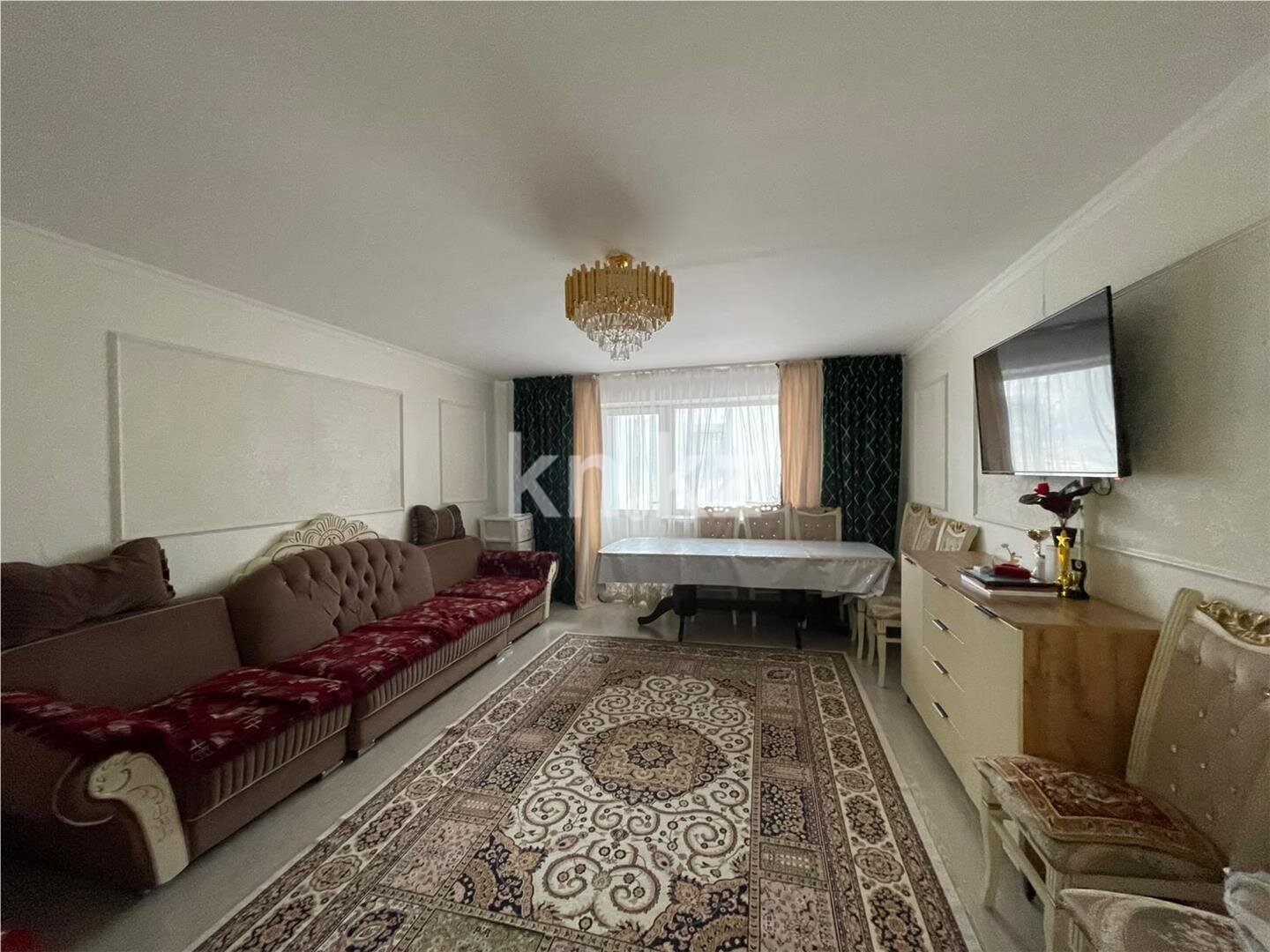 Продажа 2-комнатной квартиры, 67 м² в Караганде