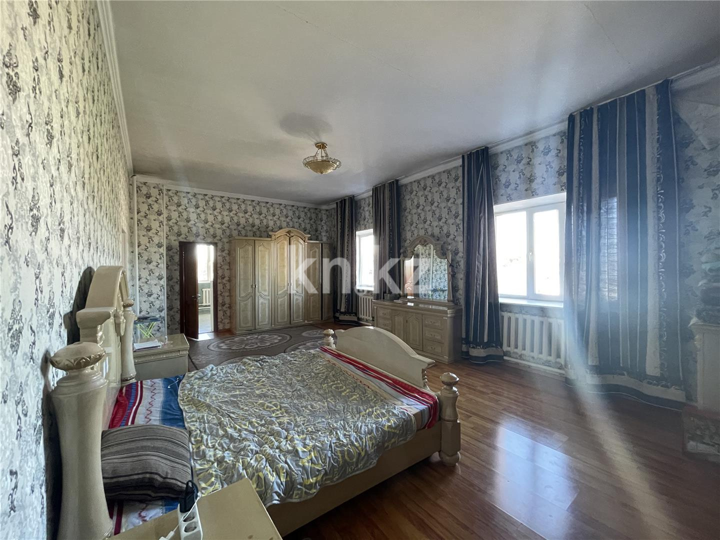 Продажа 7-комнатного дома, 461.6 м², ул. Кажибекова - Продажа домов, коттеджей в Казахстане фото 11 из 35