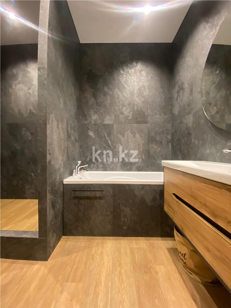 Продажа 4-комнатной квартиры, 136 м², пр. Мангилик Ел в Астане - фото 30