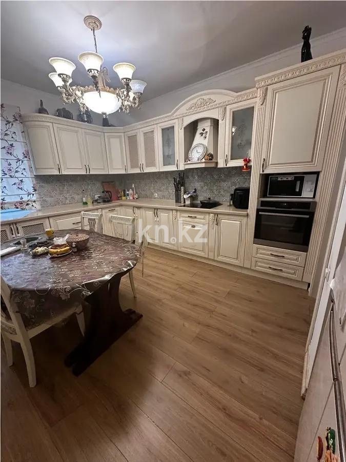 Продажа 4-комнатной квартиры, 131 м², ул. 3-я, дом  10а - Продажа  четырехкомнатных квартир в Караганде фото 6 из 8