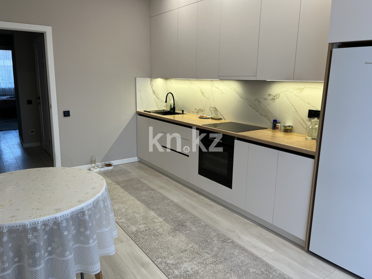 Аренда 3-комнатной квартиры, 85 м², ул. Муканова, дом  51а - Аренда квартир помесячно в Караганде фото 2 из 7