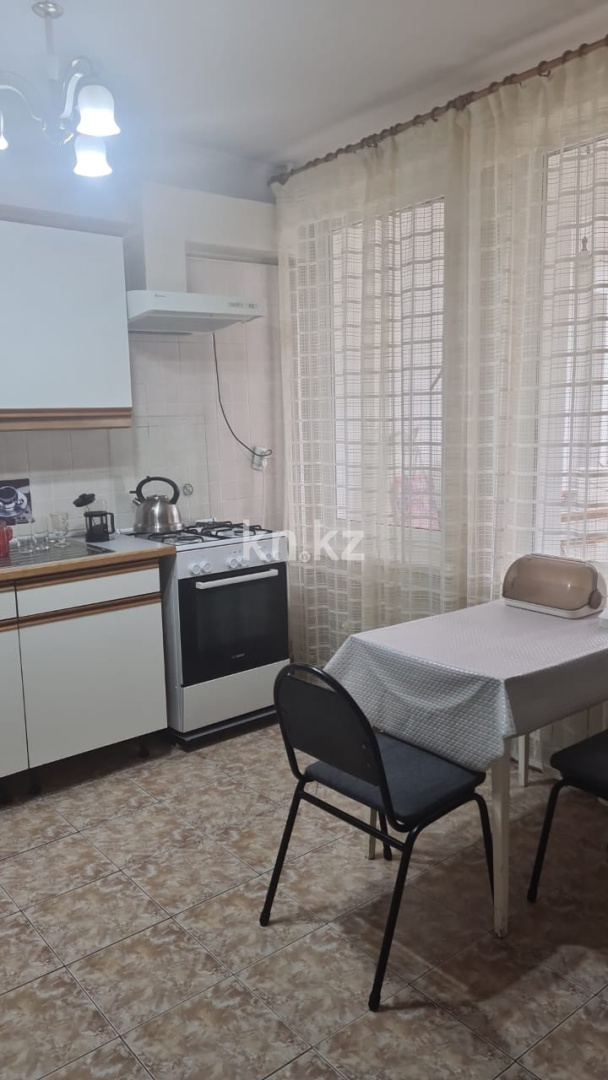 Аренда 3-комнатной квартиры, 95 м² - Аренда трехкомнатных квартир помесячно от хозяев в Алматы фото 2 из 16