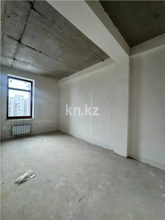 Продажа 4-комнатной квартиры, 127.4 м², ул. Аманжолова, дом  22 в Астане - фото 3