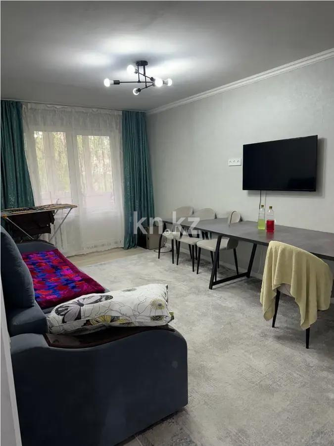 Продажа 3-комнатной квартиры, 59 м², ул. Валиханова, дом  22 - Продажа  трехкомнатных квартир в Алматы с фото фото 1 из 4