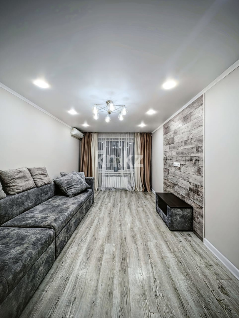 Продажа 3-комнатной квартиры, 63 м² - Продажа жилой и коммерческой недвижимости в Уральске фото 4 из 18