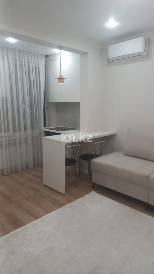 Аренда 2-комнатной квартиры, 42 м² в Астане