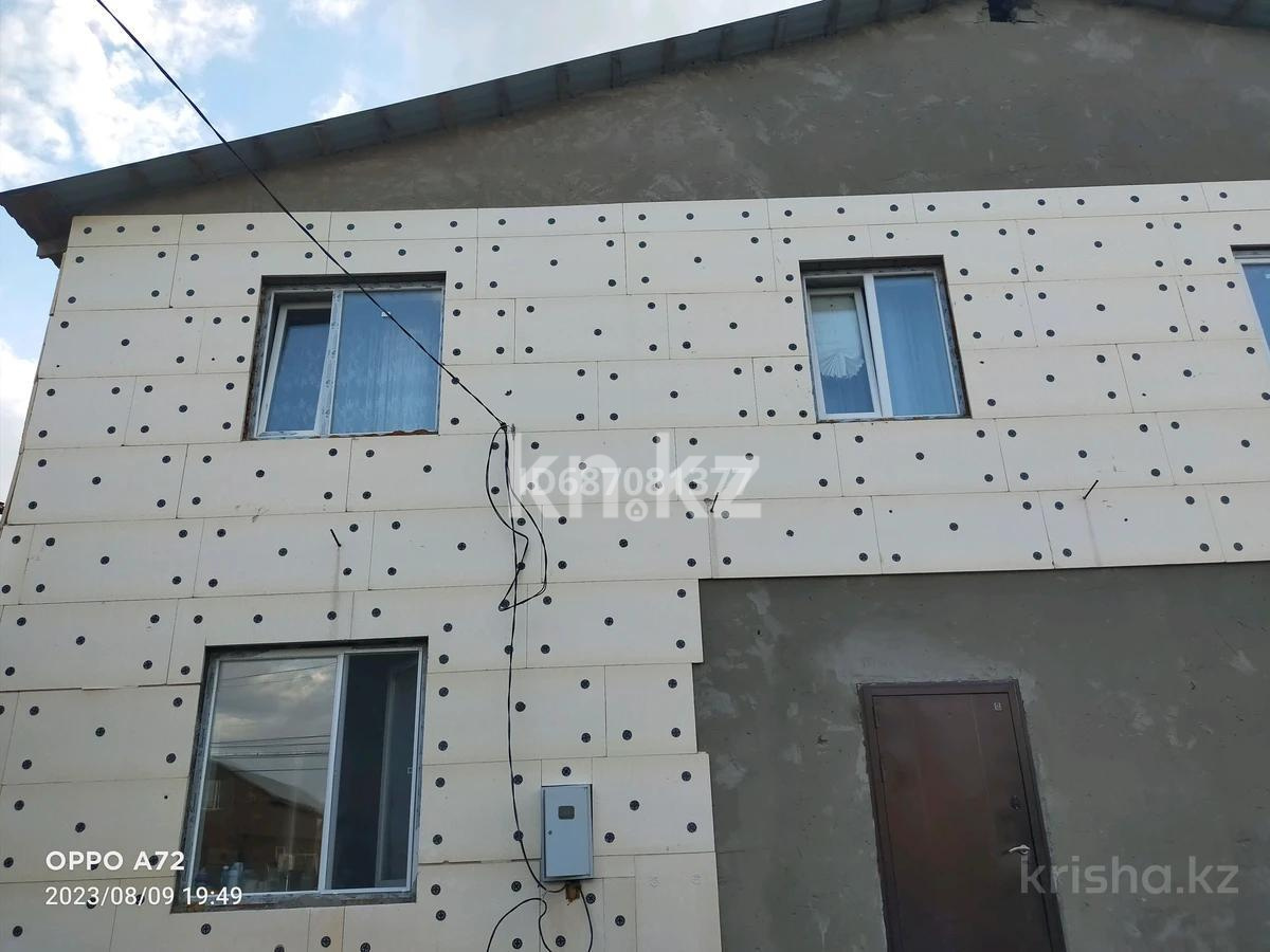 Продажа 6-комнатного дома, 160 м², ул. Жандарбековой, дом  22 - Продажа домов, коттеджей в Казахстане фото 1 из 5