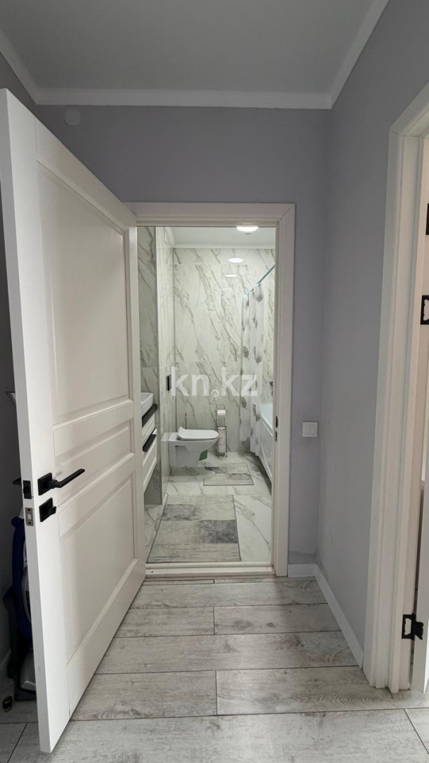 Аренда 1-комнатной квартиры, 60 м² в Атырау - фото 16