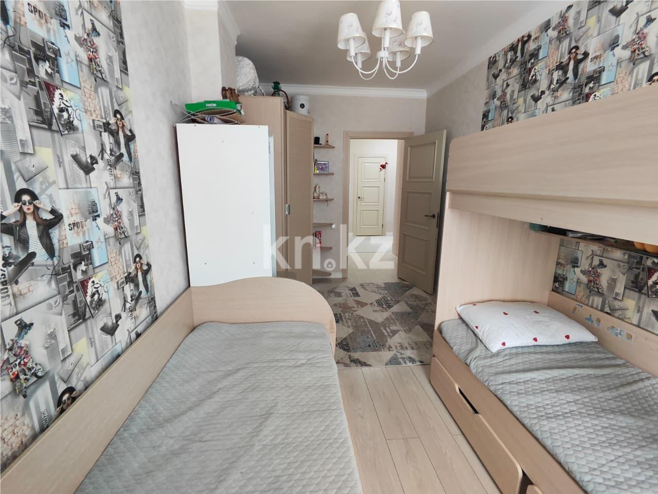 Продажа 3-комнатной квартиры, 77.7 м², ул. Жургенова в Астане - фото 3