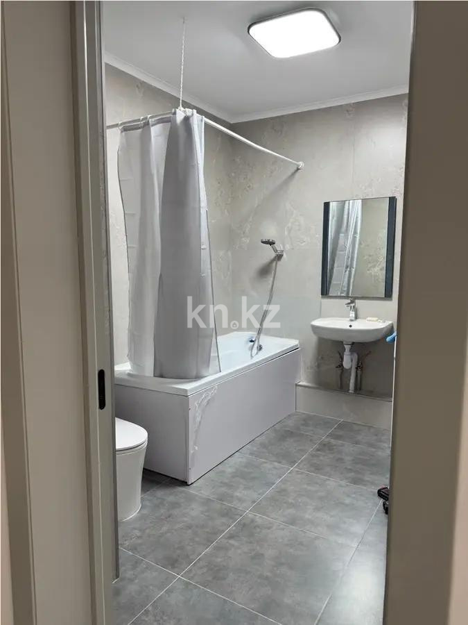 Продажа 2-комнатной квартиры, 55 м², ул. Утепова, дом  31 в Алматы - фото 4