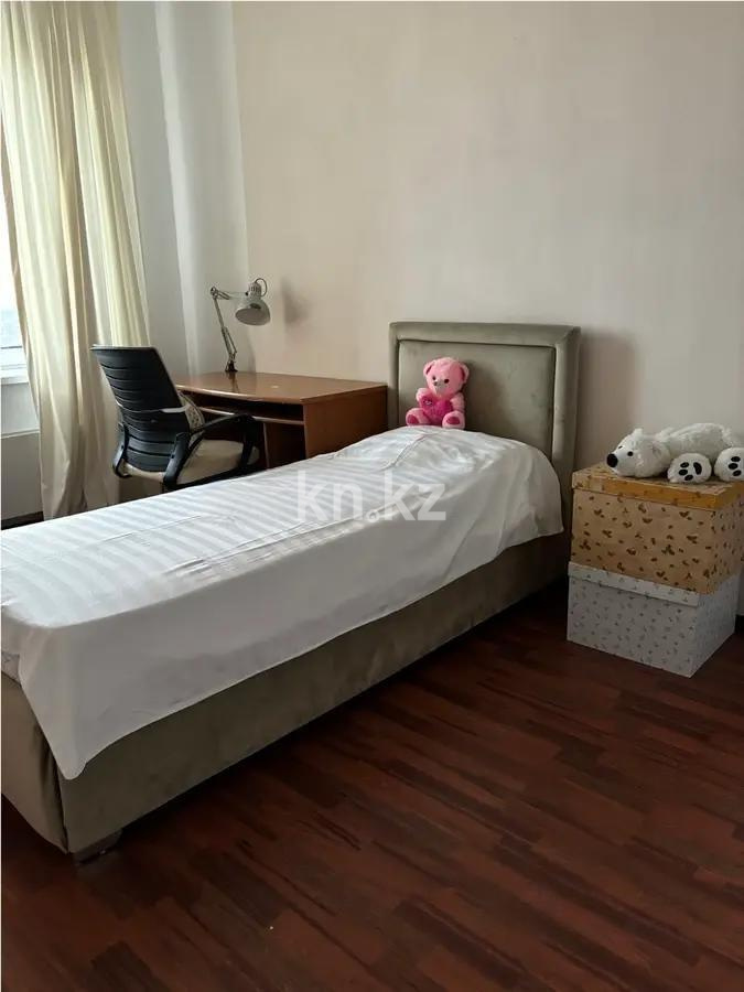 Продажа 4-комнатной квартиры, 125 м², пр. Кабанбай батыра, дом  11 в Астане - фото 3