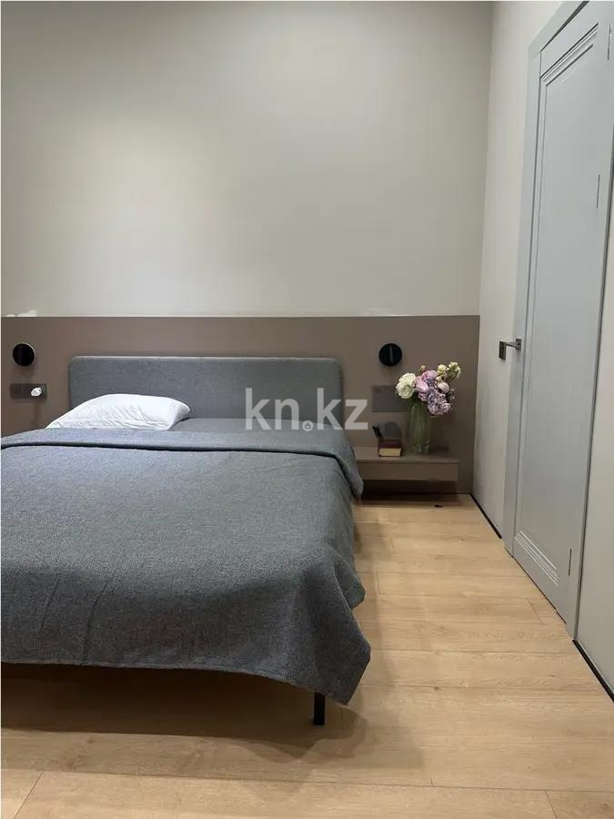 Продажа 3-комнатной квартиры, 90 м², ул. Акмешит, дом  19/4 в Астане