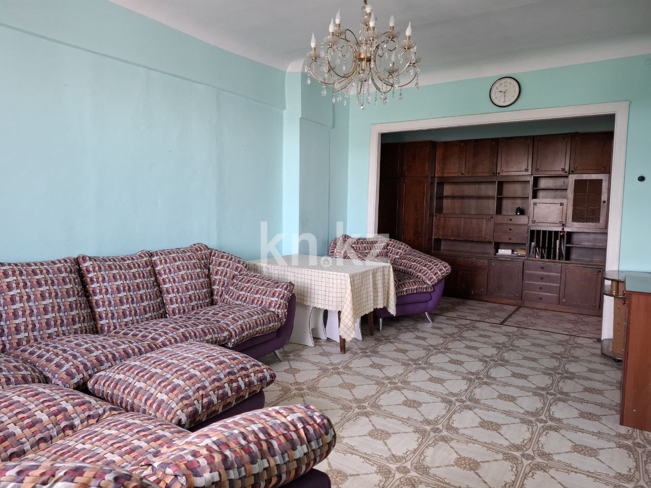 Продажа 3-комнатной квартиры, 82.2 м², пр. Назарбаева, дом  6 - Продажа квартир в Усть-Каменогорске фото 1 из 18