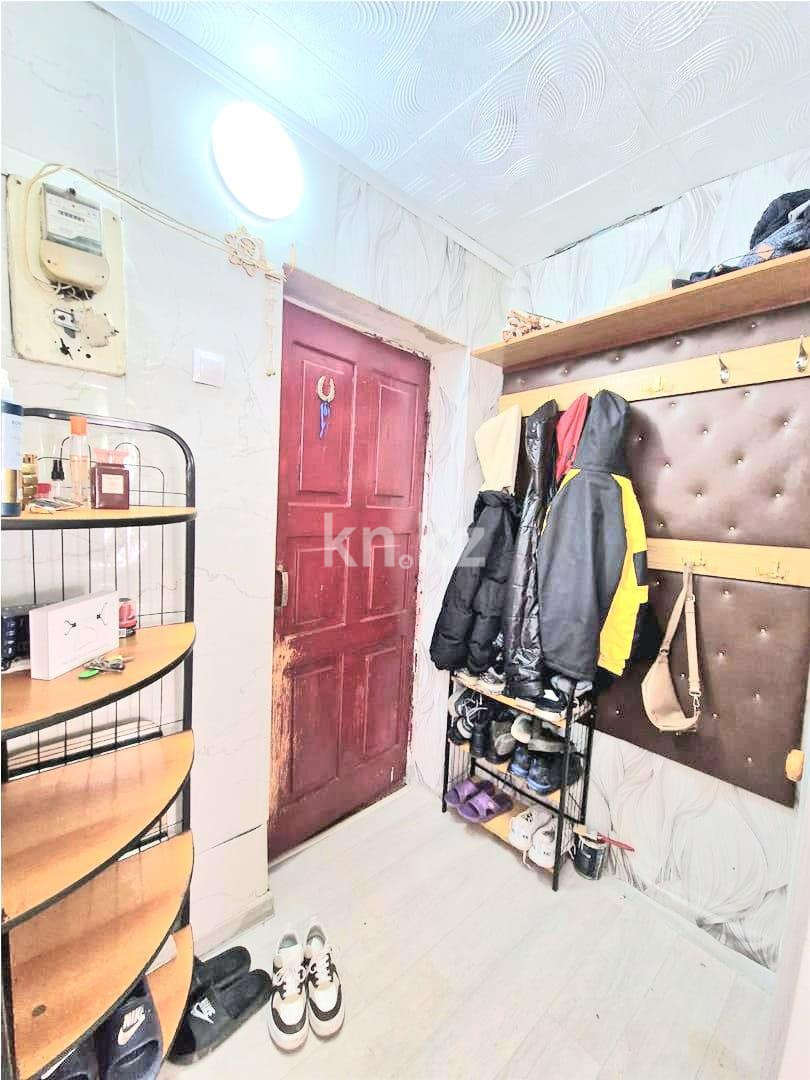 Продажа 2-комнатной квартиры, 42 м², мкр-н 16 - Продажа квартир в Караганде фото 11 из 12