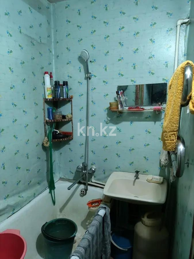 Продажа 4-комнатной квартиры, 61 м², мкр-н 16 - Продажа  четырехкомнатных квартир в Караганде фото 6 из 7