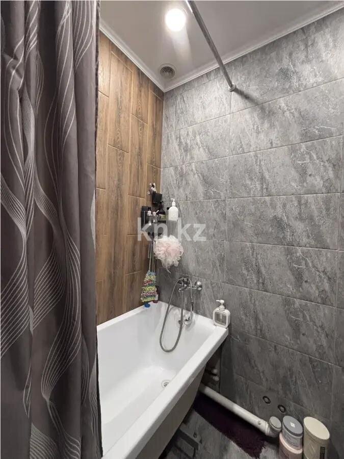 Продажа 3-комнатной квартиры, 71.2 м² в Алматы - фото 5