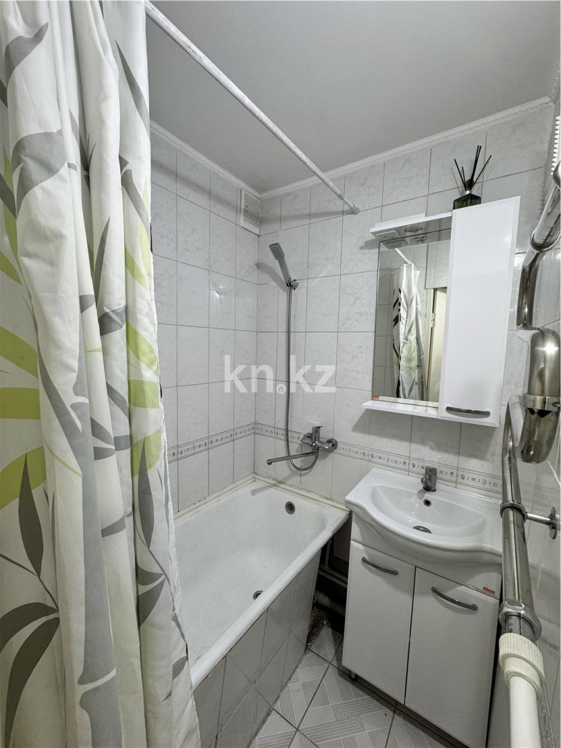 Продажа 1-комнатной квартиры, 30 м² - Продажа однокомнатных квартир в панельном доме в Караганде - страница 6 фото 8 из 11