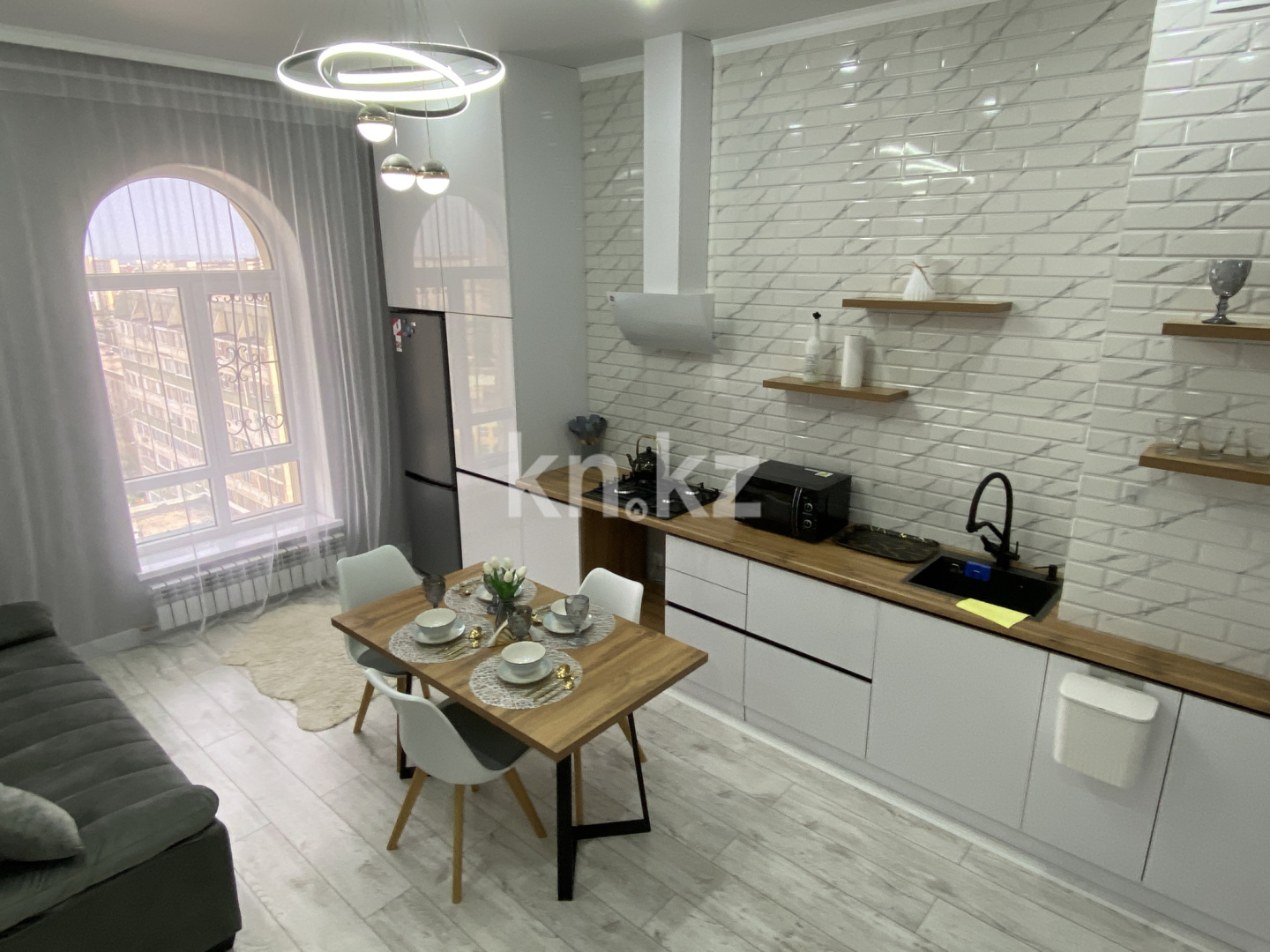 Аренда 1-комнатной квартиры посуточно, 50 м², 28 мкр., дом  49 - Продажа и аренда недвижимости в Актау фото 7 из 16