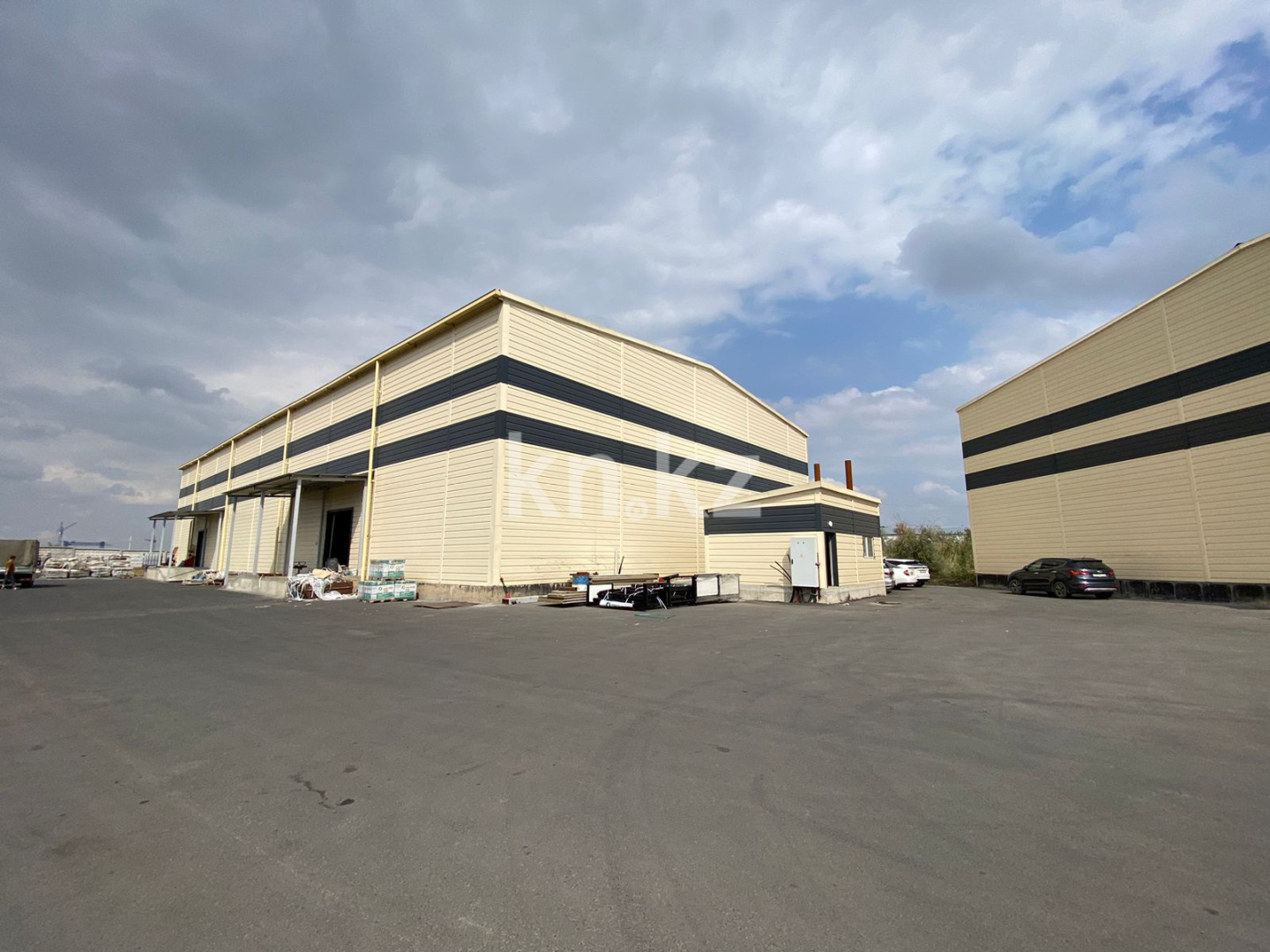 Аренда , 3400 м², Макатаева, дом  2 - Аренда жилой и коммерческой недвижимости в Алматинской области фото 2 из 10