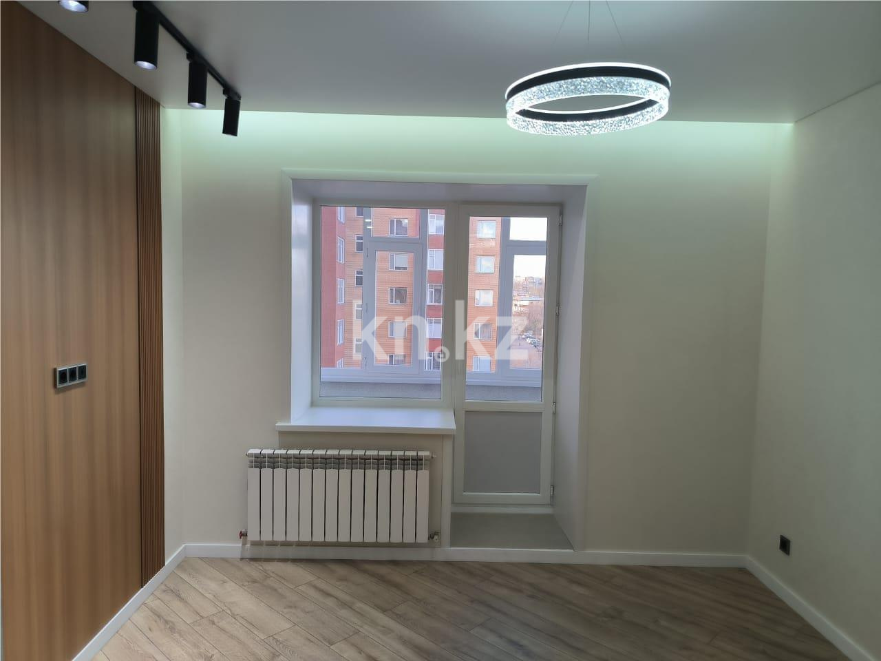 Продажа 1-комнатной квартиры, 32 м², ул. Муканова - Продажа однокомнатных квартир в Караганде на Юго-Востоке фото 1 из 16