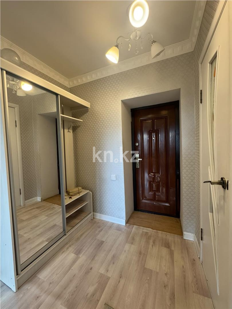 Продажа 1-комнатной квартиры, 37 м² - Продажа жилой и коммерческой недвижимости в Караганде фото 11 из 14