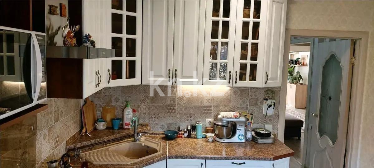 Продажа 4-комнатной квартиры, 97 м², ул. Богенбай батыра, дом  89 в Алматы - фото 7