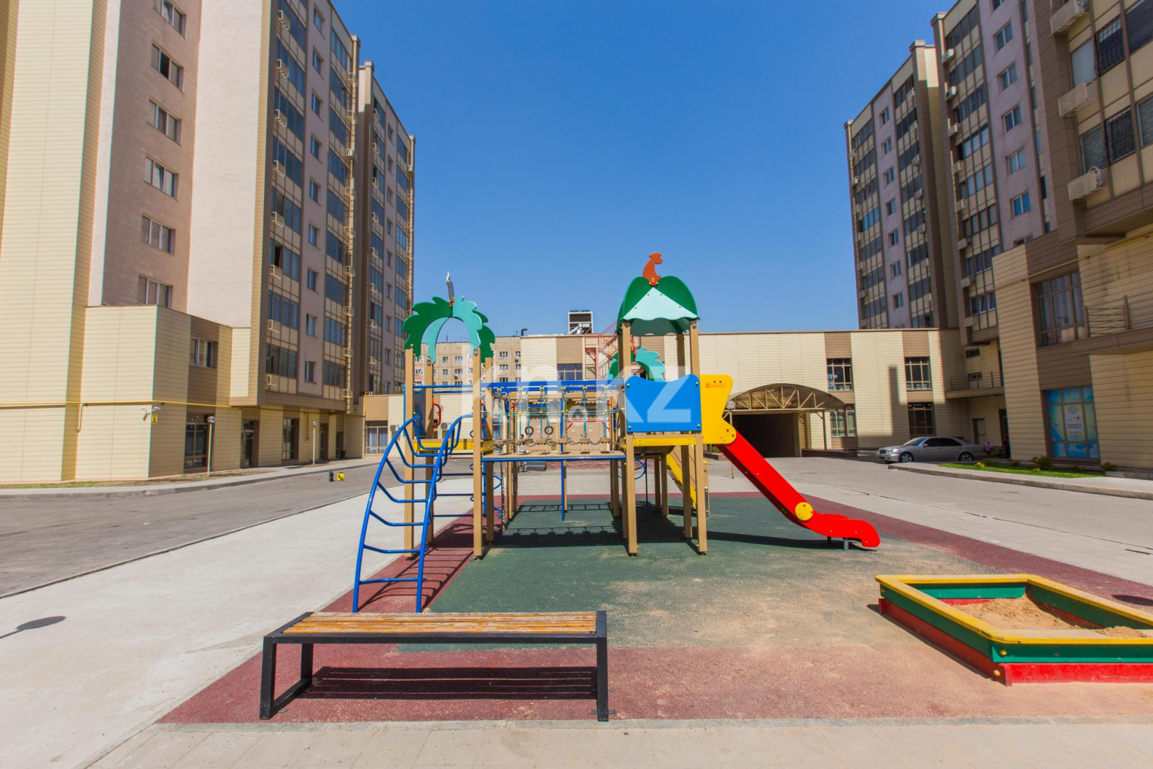 Продажа 2-комнатной квартиры, 45 м², мкр-н Аксай-5, дом  25 в Алматы - фото 10