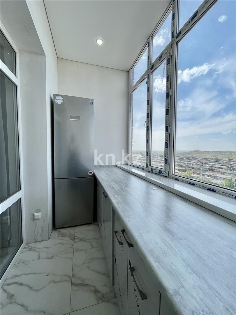 Продажа 3-комнатной квартиры, 75 м², ул. Муканова, дом  1/9 в Караганде - фото 4