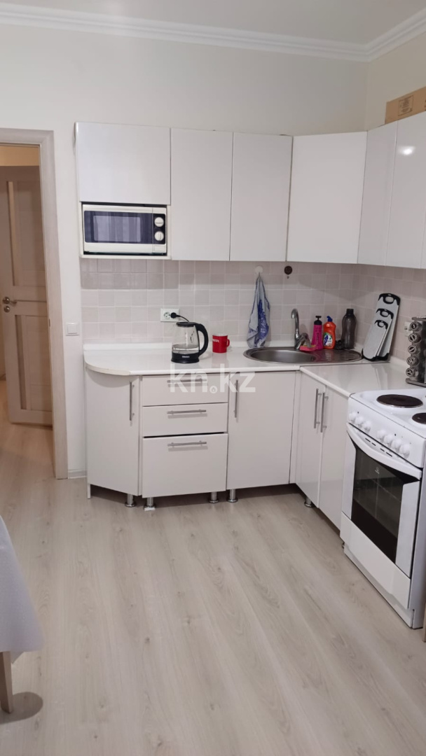 Аренда 1-комнатной квартиры, 42 м², ул. Валиханова, дом  1 - ул. Иманова - Аренда  однокомнатных квартир помесячно в Астане с фото фото 1 из 6