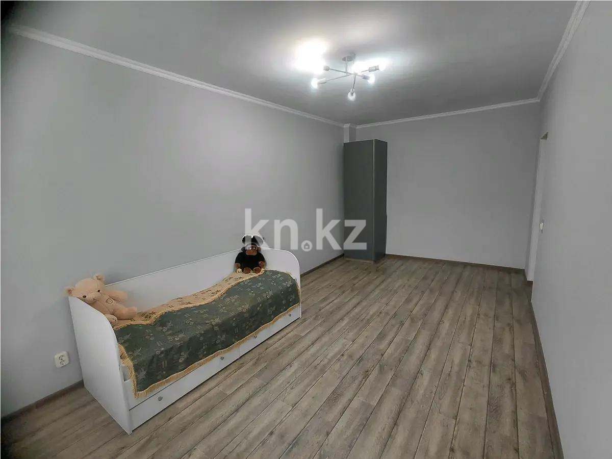 Продажа 2-комнатной квартиры, 65 м², пр. Шахтеров, дом  60 - Продажа квартир в Казахстане фото 2 из 8