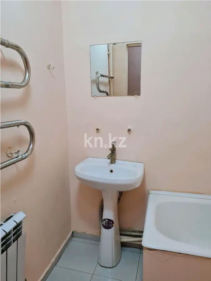 Продажа 2-комнатной квартиры, 63.4 м², ул. Чернышевского, дом  25/1 - Продажа  двухкомнатных квартир в Алматы без посредников с фото фото 4 из 5