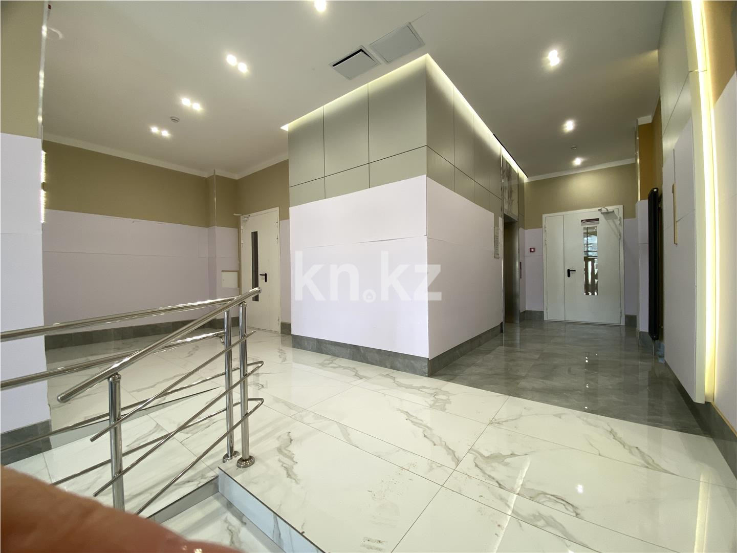 Продажа 2-комнатной квартиры, 64 м², пр. Тауелсыздык - Продажа  двухкомнатных квартир в Астане с фото фото 18 из 22