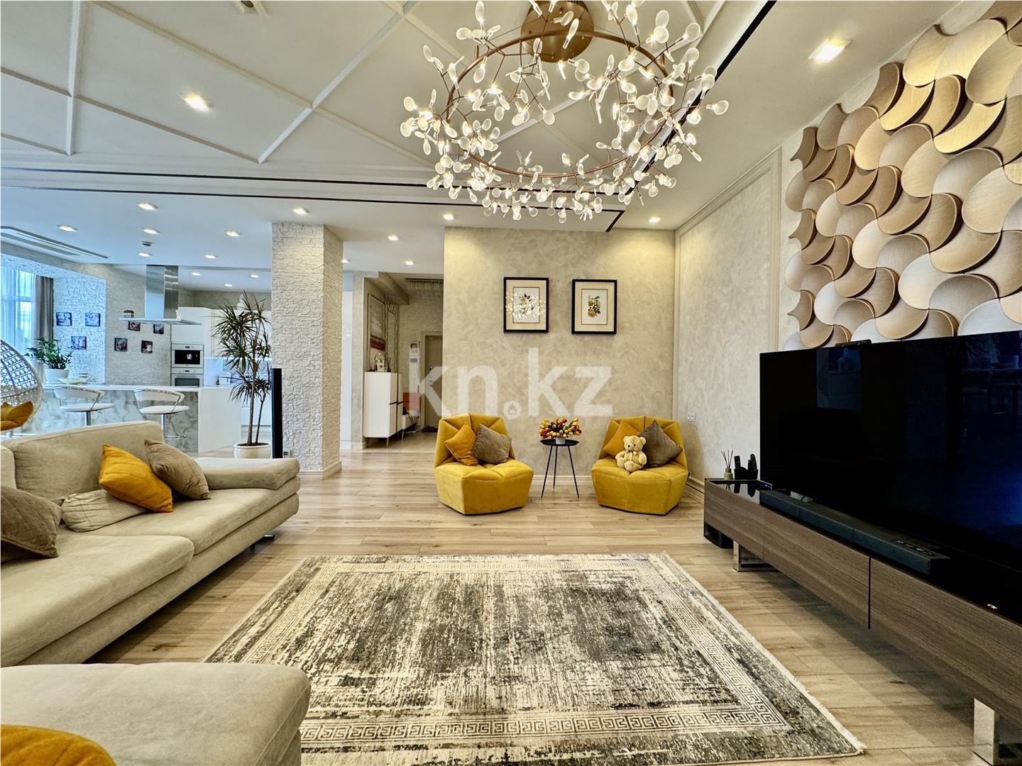 Продажа 4-комнатной квартиры, 198 м², ул. Ботаническая, дом  12/12 в Караганде - фото 5