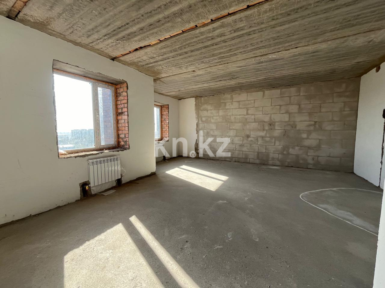 Продажа 4-комнатной квартиры, 123.1 м², пр. Шахтеров, дом  20/4 - Продажа квартир в Караганде фото 3 из 5