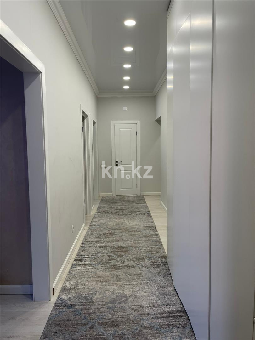 Продажа 3-комнатной квартиры, 87 м², мкр-н Степной-2, дом  14/1 в Караганде - фото 14